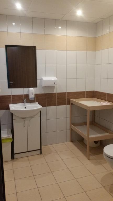 Hotelik A2 Pruszków Esterno foto